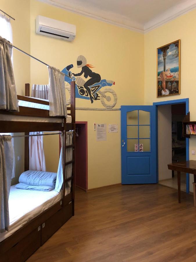 Centro Комнаты И Аппартаменты Hostel Odessa Zewnętrze zdjęcie